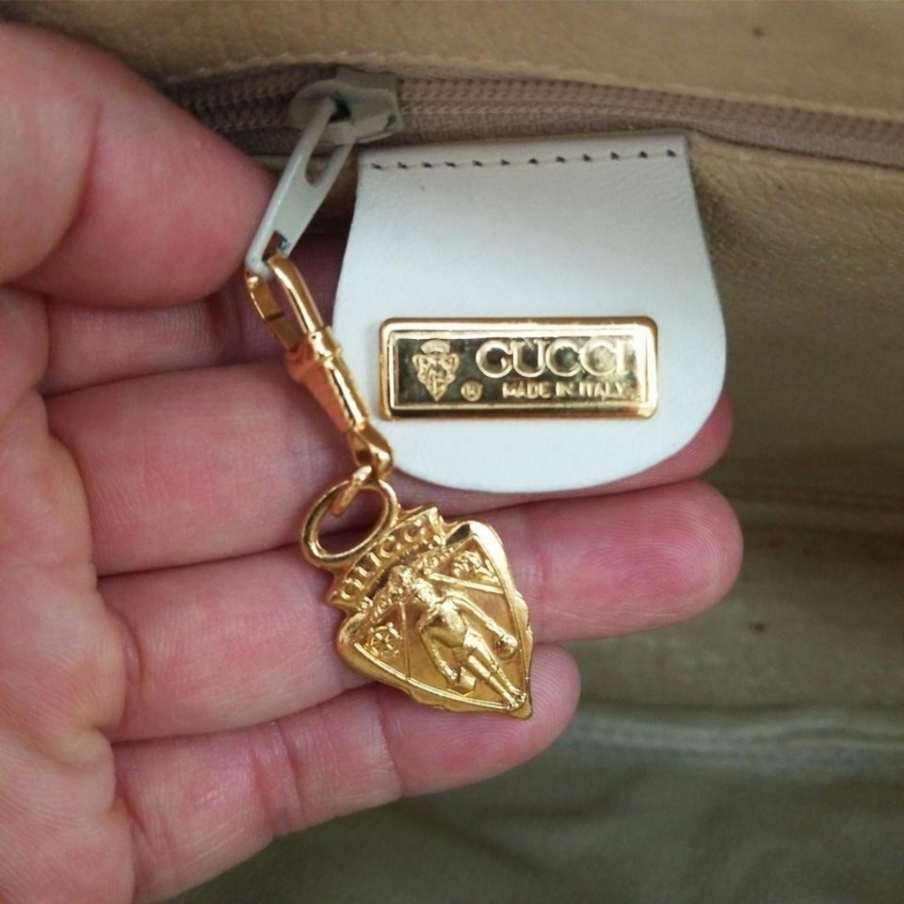 Authentic Vintage Gloral Gucci Crossbody Bag - Picture 11 of 12